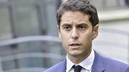 Variant Delta : Gabriel Attal appelle à faire très attention !